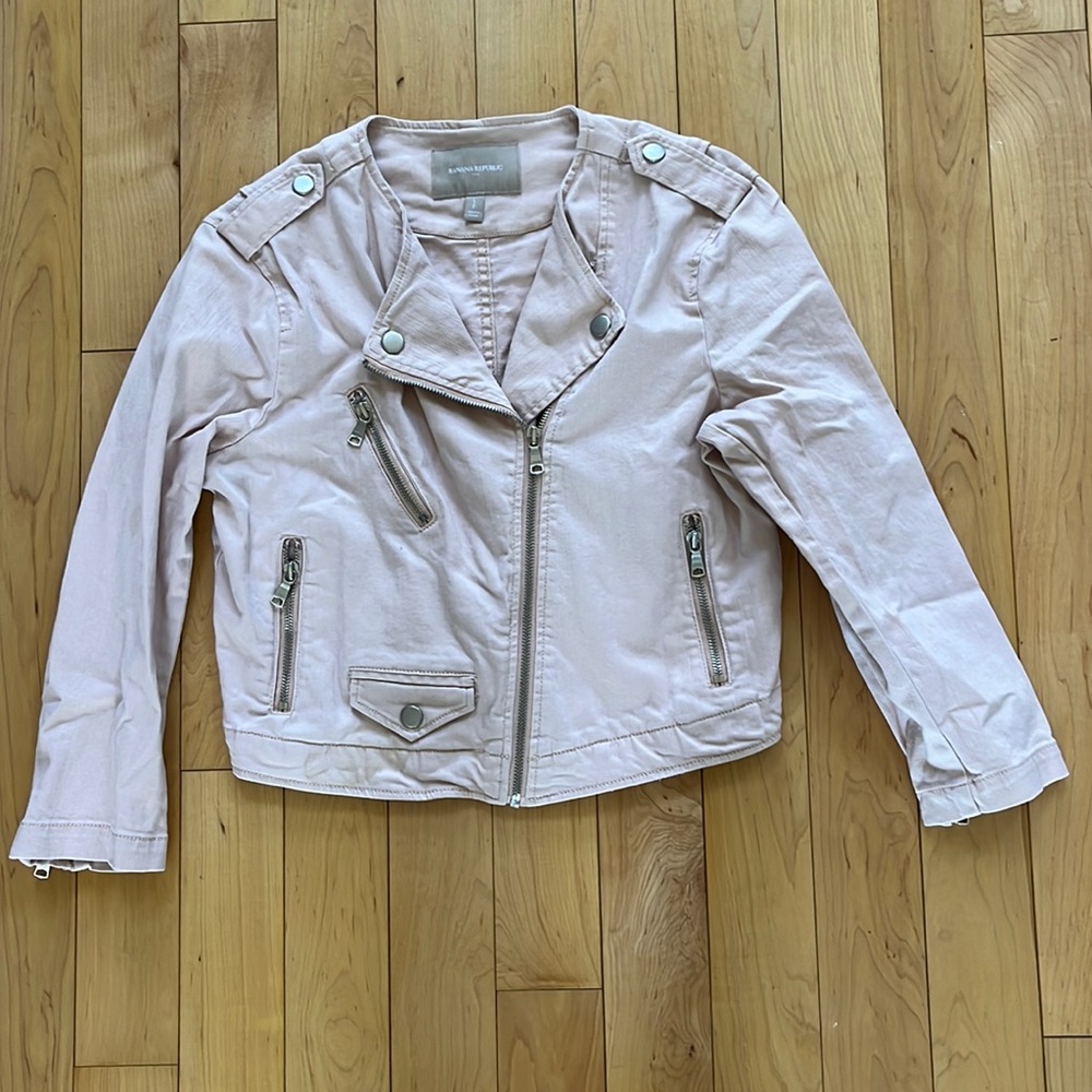 Banana Republic light pink cropped jacket.